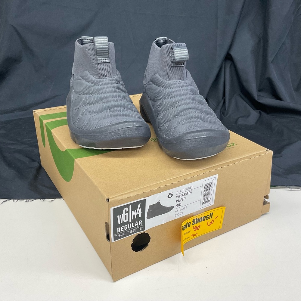 OBOZ WHAKATA PUFFY MID Slip-On Slippers in Asphalt Gray